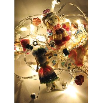 Гирлянда светодиодная "Вязанные куклы" 10LED IP20 элементы питания 2хAA (не в компл.) КОСМОС KOCNL-EL127