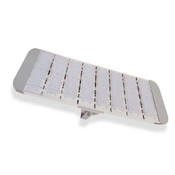 Светодиодный прожектор лучевой М8 400W 220V IP65 на светодиодах OSRAM (Германия)