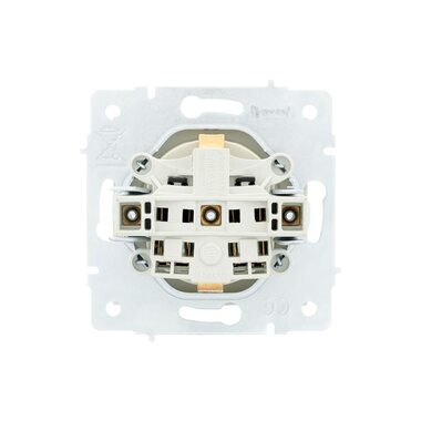 Розетка 1-м СП Vesna с заземл. с крышкой ПБТ механизм кремов. LEZARD 742-0388-123B